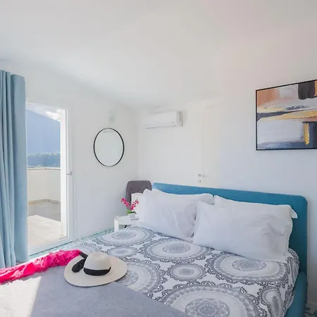 Essence Villa Castellammare del Golfo